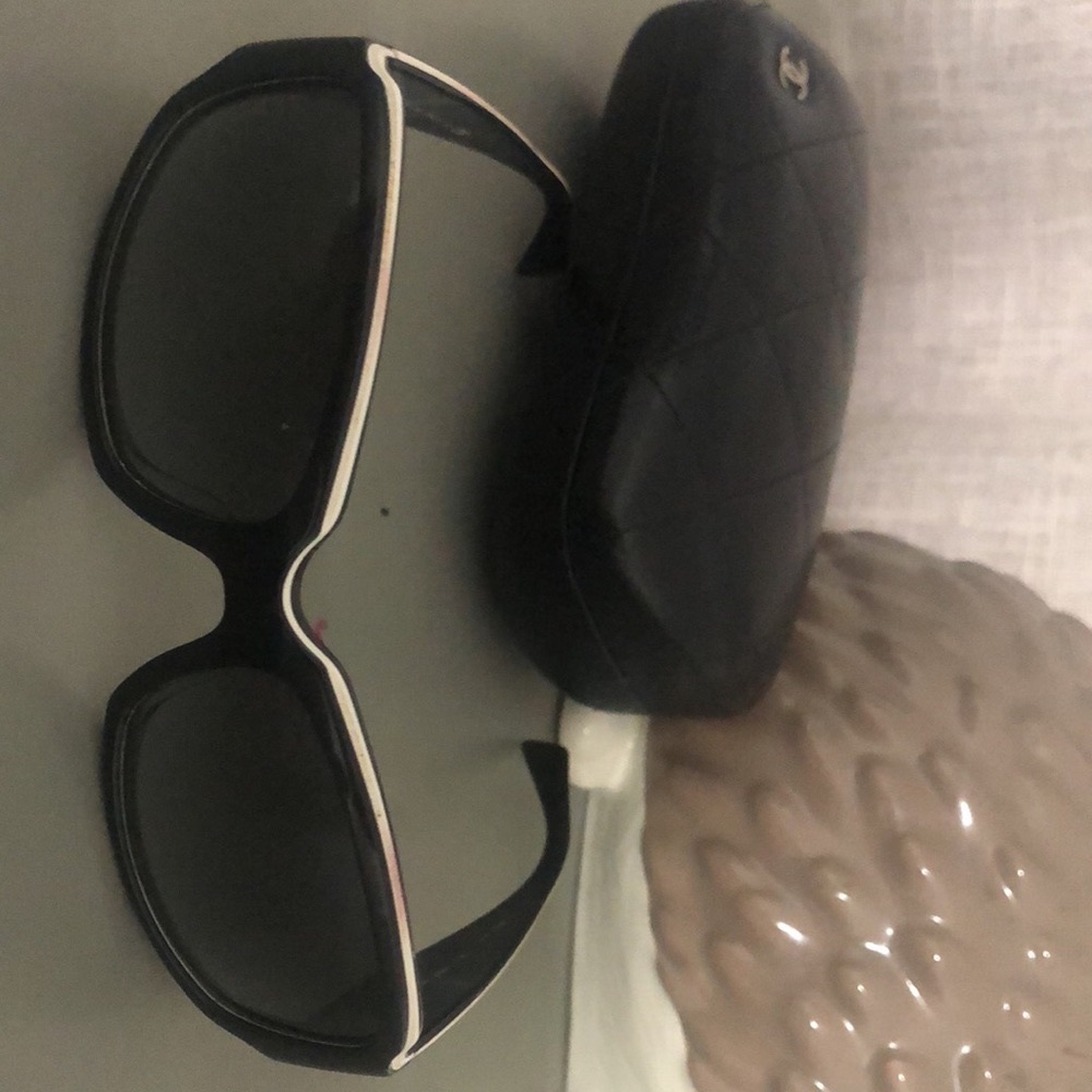Chanel black frame white CC sunglasses